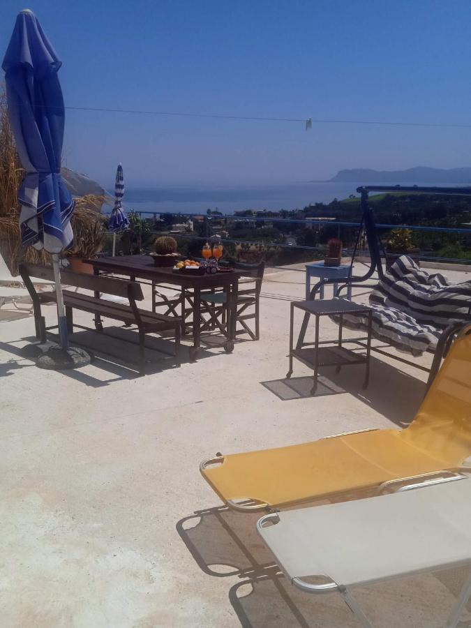 Modern 1-Bedroom With Bbq & Roof Garden Near Beach Stalos Exterior photo